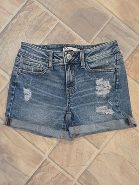 SO Distressed Rolled-Hem Denim Shorts - Blue